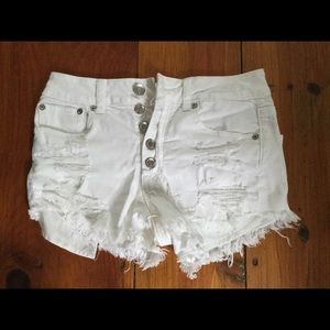 American Eagle distressed shorts with STRETCH